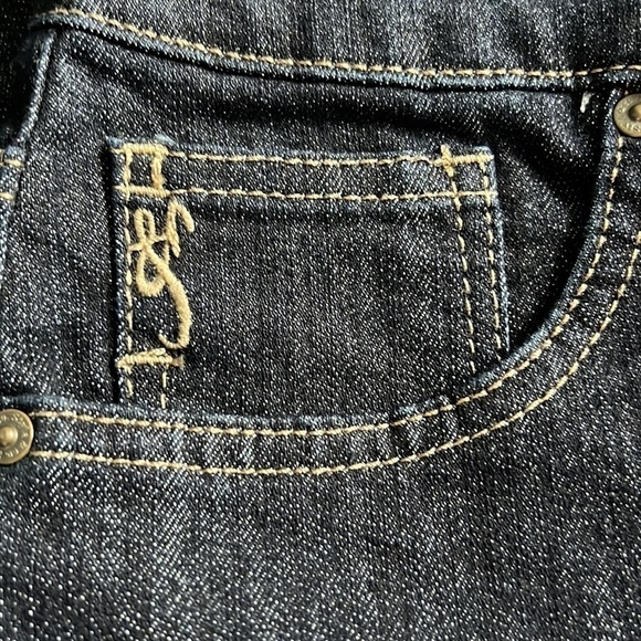 Style & Co. Denim, Dark Blue, Capri Jeans Size 4 NWOT - Picture 6 of 13